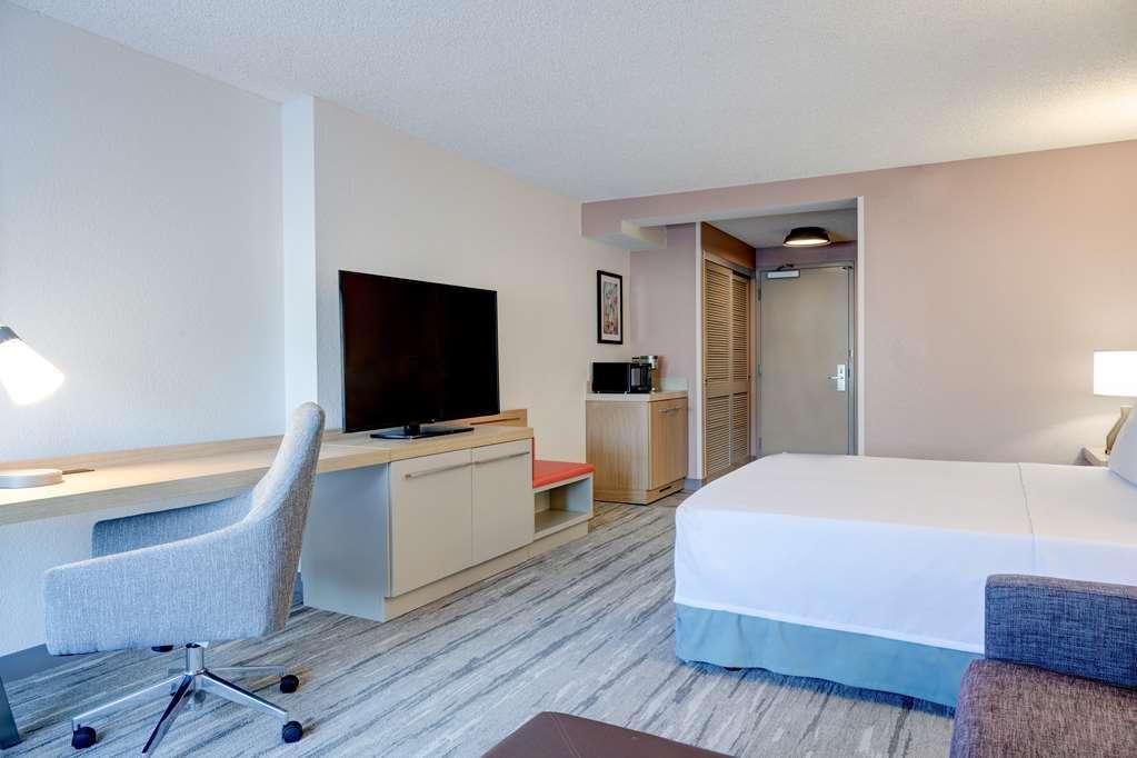 Hilton Garden Inn Anaheim/Garden Grove Rom bilde