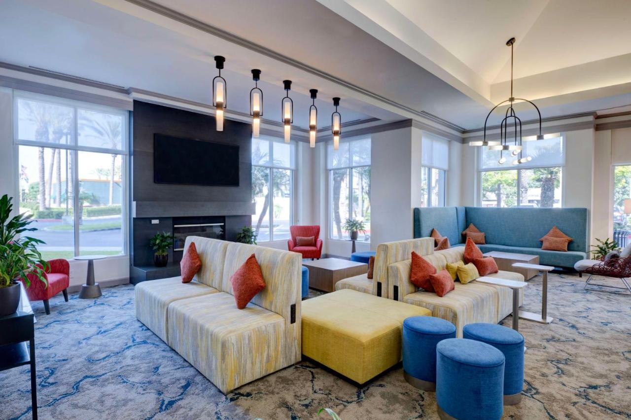 Hilton Garden Inn Anaheim/Garden Grove Eksteriør bilde