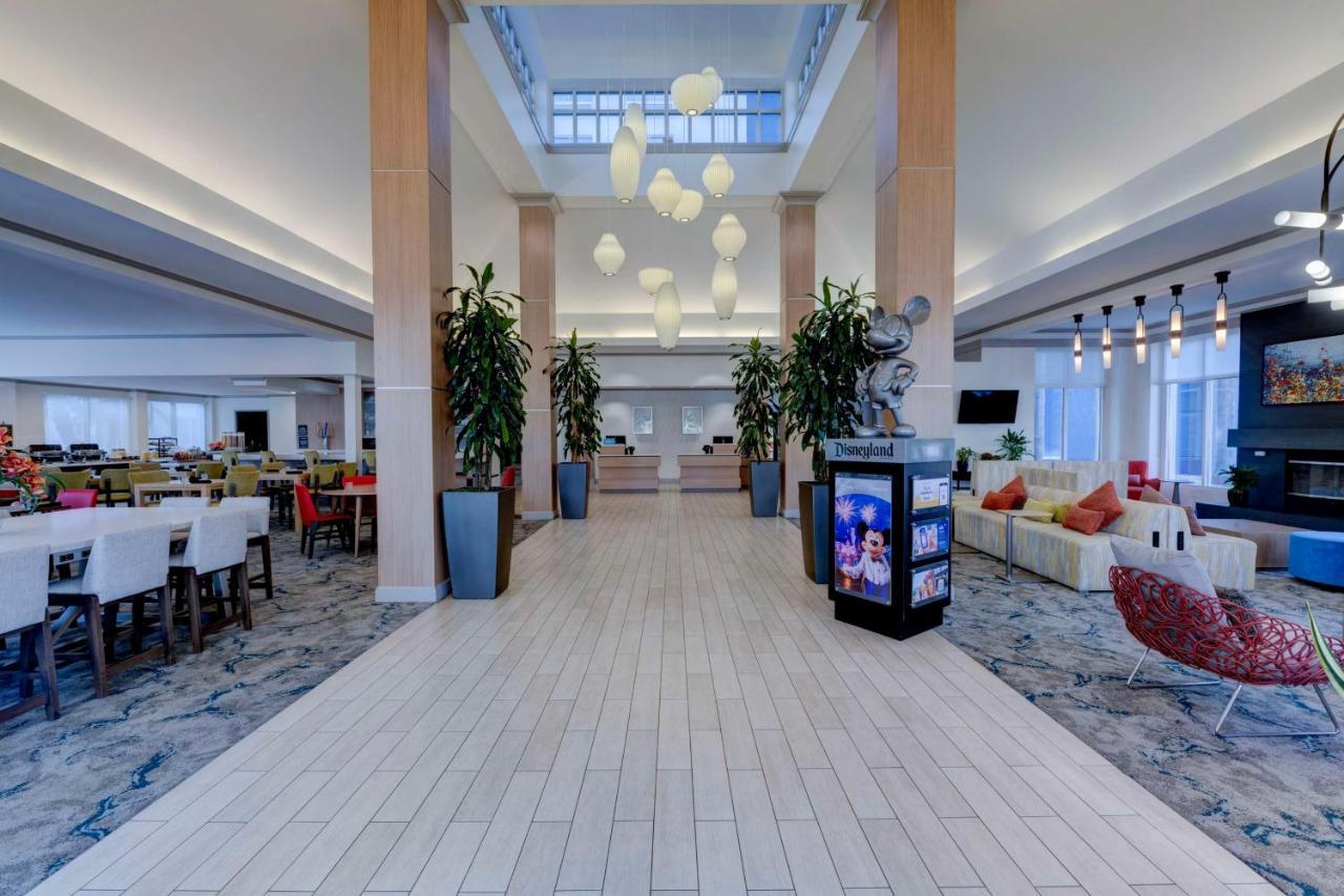 Hilton Garden Inn Anaheim/Garden Grove Eksteriør bilde